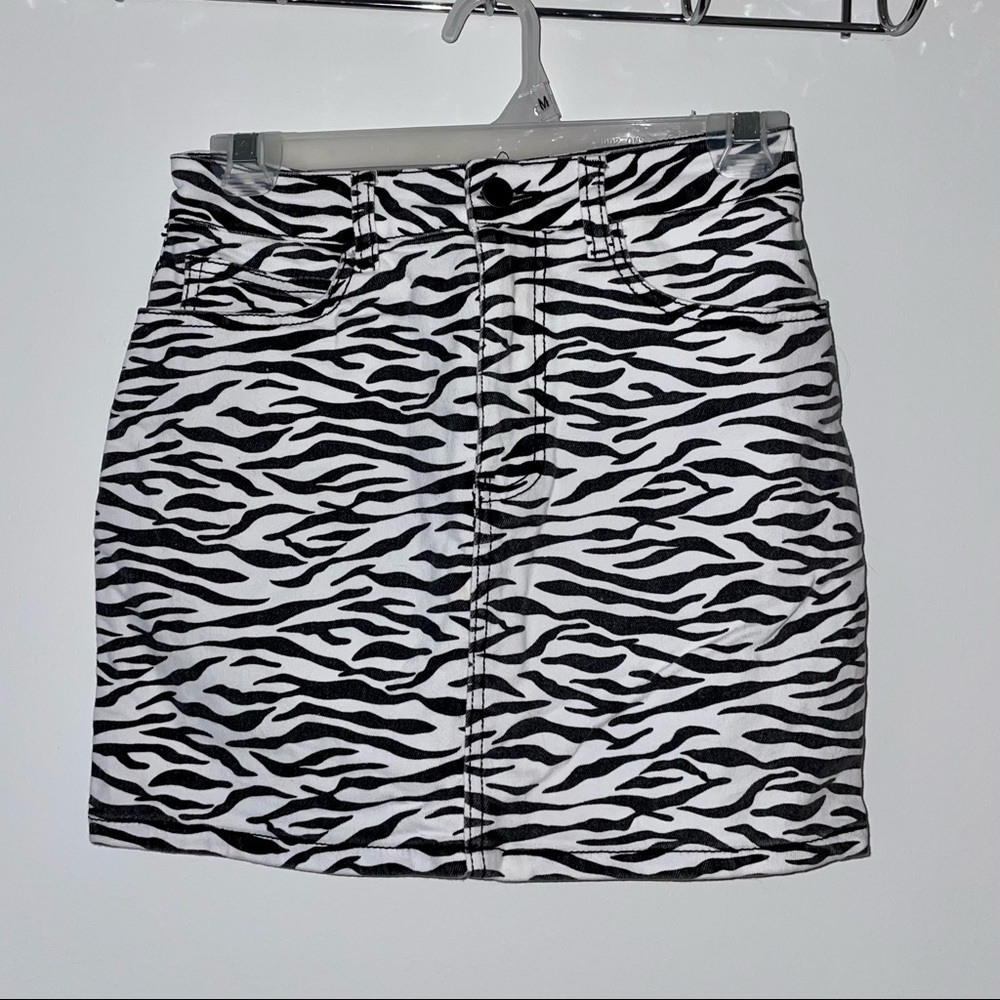Superdown Revolve Zebra Skirt